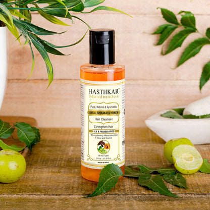 Bounce and Shiny Shampoo with Amla Shikakai & Honey - 210ml